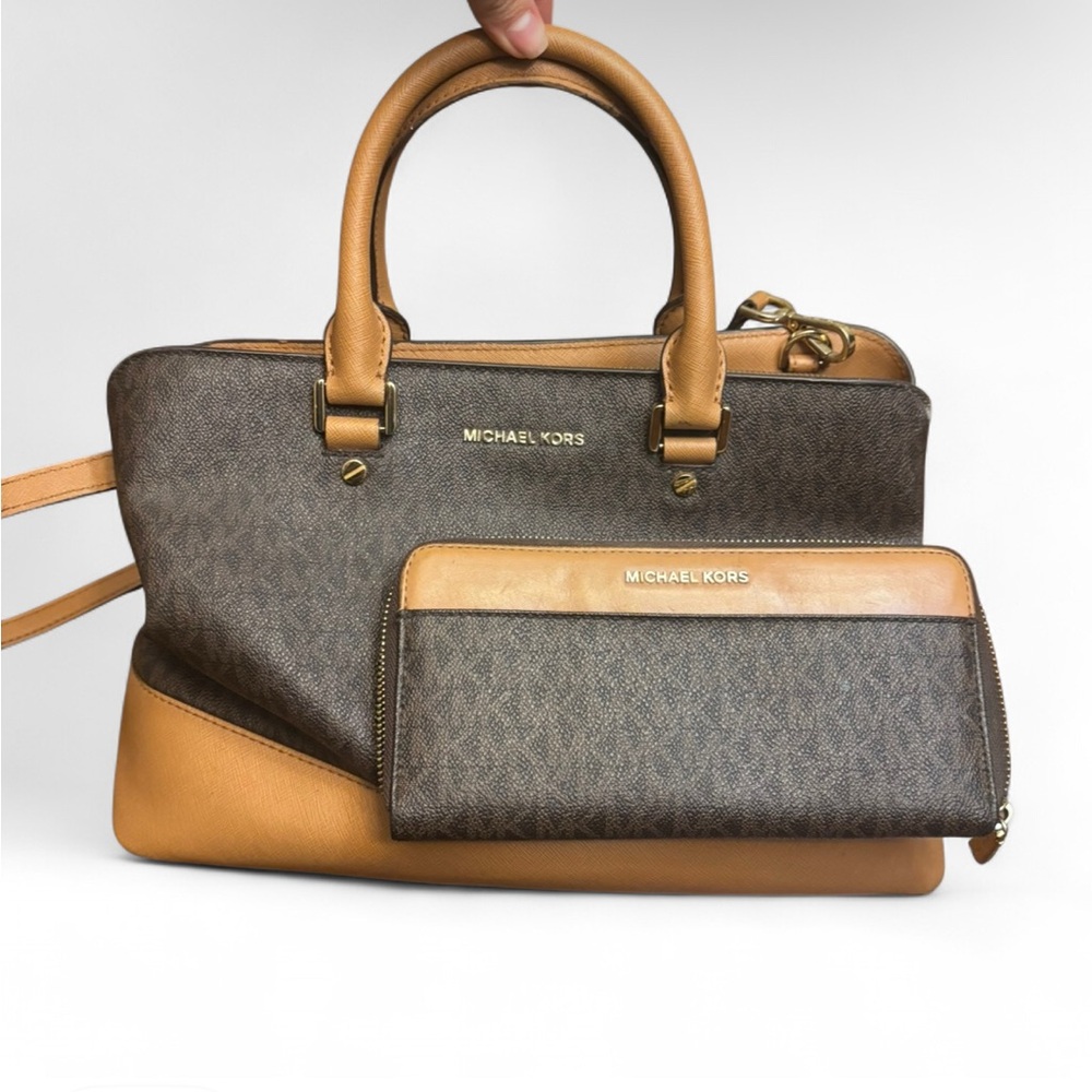 Michael Kors Two-Tone Handbag and Wallet Set